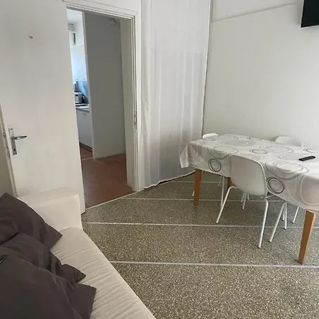 Apartment Maranga *